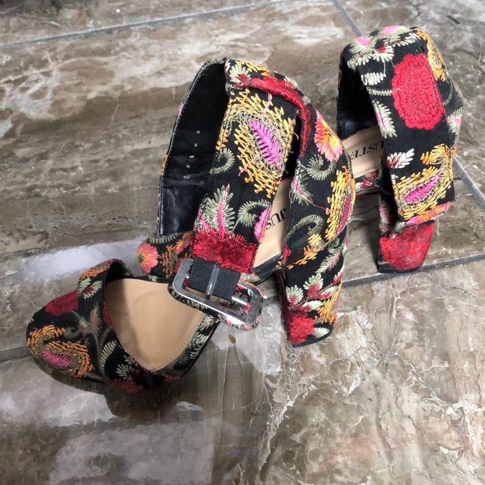 Embroidered Heels - Picture 2 of 5